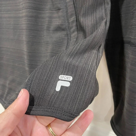 Fila Womens Medium Workout Jacket Hoodie Hoody Black with Grey Print - Picture 3 of 7